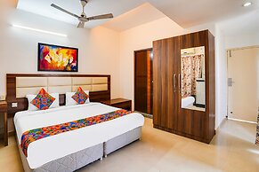Fabhotel Astra