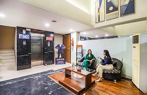 Fabhotel Prime Avenue