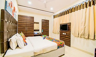 Fabhotel Pearl City