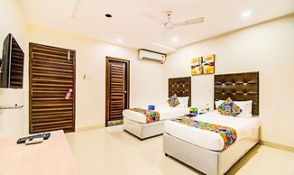 Fabhotel Pearl City