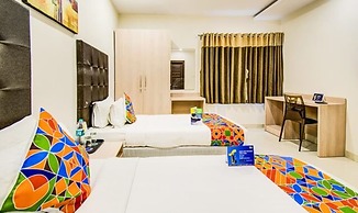 Fabhotel Pearl City