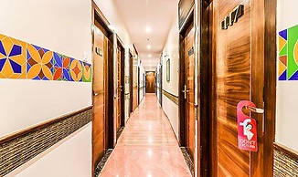 Fabhotel Admiral