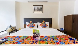 FabHotel Kalyan