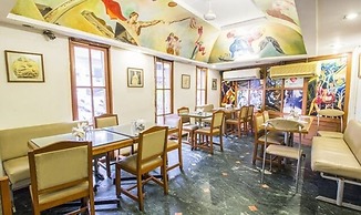 FabHotel Kalyan