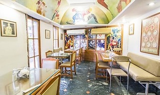 FabHotel Kalyan