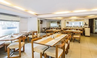 FabHotel Kalyan