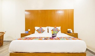 Fabhotel Aries
