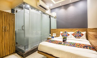 FabHotel Marol Metro