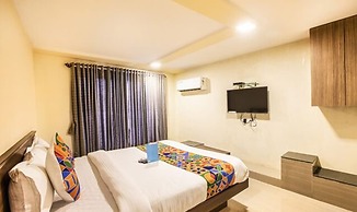 FabHotel Silver Lake