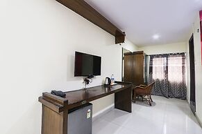 Fabhotel Royal Residency Ii
