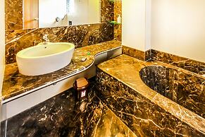 Fabhotel Sahar Garden