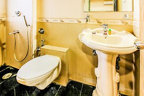 Fabhotel Sahar Garden