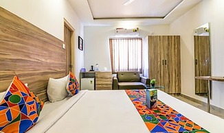 Fabhotel Vista Suites