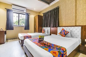 Fabhotel Luxor