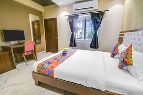 Fabhotel Luxor