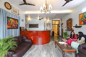 FabHotel Santhi Inn