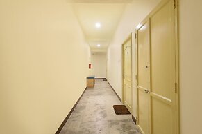 FabHotel Santhi Inn