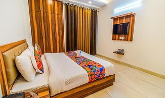 Fabhotel Kiara