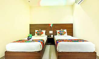 Fabhotel Rr Grand