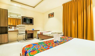 Fabhotel Rr Grand