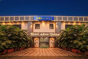Fabhotel The Adore Palace