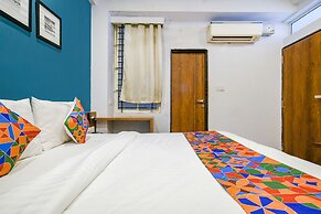 FabHotel Hello Homz
