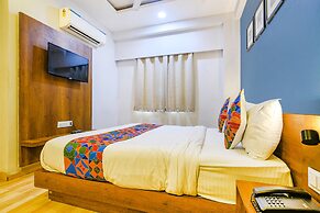 FabHotel Hello Homz