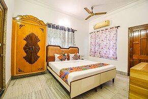 FabHotel Astoria House