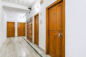 FabHotel Astoria House