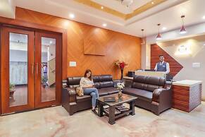 Fabhotel Grand Arya