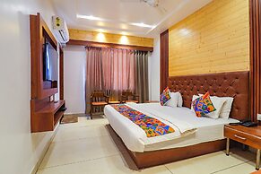 Fabhotel Grand Arya