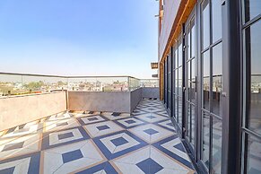 Fabhotel Grand Arya
