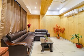 Fabhotel Grand Arya