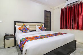 Fabhotel Lotus Park