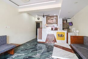 Fabhotel Lotus Park