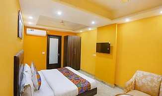 FabHotel Taj Home Stay