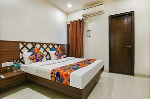 Fabhotel Legacy
