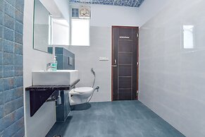 Fabhotel Sarvika