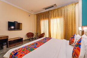Fabhotel Chris