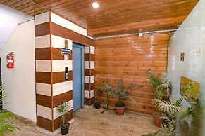 Fabhotel Doon Maira