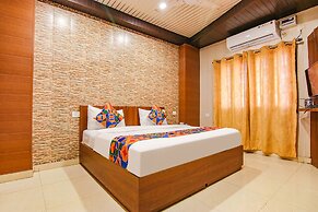 Fabhotel Doon Maira