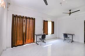 Fabhotel Elite Palm