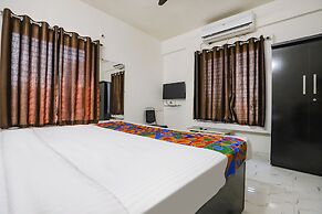 Fabhotel Elite Palm