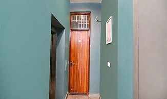 Fabhotel Maxx Inn