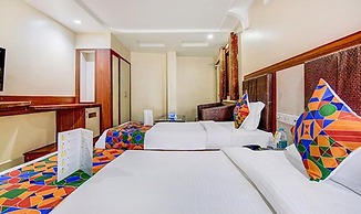 Fabhotel Ct Palace