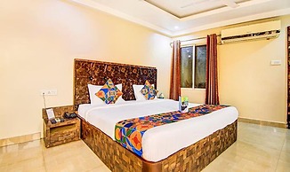 Fabhotel Ct Palace