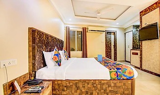 Fabhotel Ct Palace