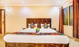 Fabhotel Ct Palace