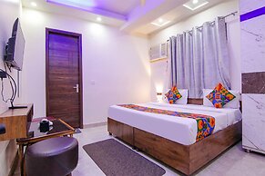 Fabexpress Waypoint Inn