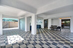 FabHotel Red Velvet & Suites